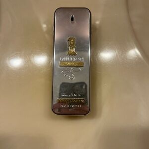 1 Million Eau de Toilette Spray - Gold